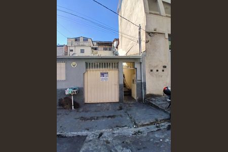 Fachada de casa à venda com 3 quartos, 360m² em Inconfidência, Belo Horizonte