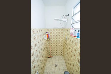 Banheiro social de casa à venda com 3 quartos, 360m² em Inconfidência, Belo Horizonte