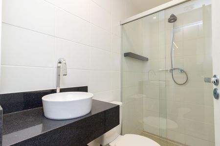Banheiro de apartamento para alugar com 2 quartos, 41m² em Vila Albertina, São Paulo