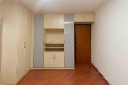 Casa para alugar com 250m², 2 quartos e 2 vagas Casa para alugar com 250m², 2 quartos e 2 vagasSuite