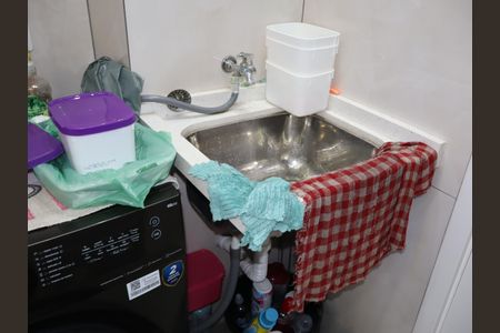 Cozinha de apartamento para alugar com 1 quarto, 32m² em Vila Ivone, São Paulo