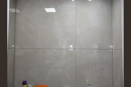 Banheiro de apartamento para alugar com 1 quarto, 32m² em Vila Ivone, São Paulo