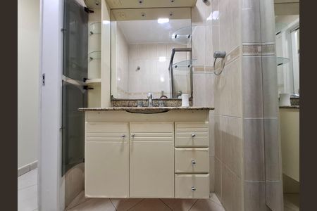 Apartamento para alugar com 85m², 2 quartos e sem vaga Apartamento para alugar com 85m², 2 quartos e sem vagaBanheiro