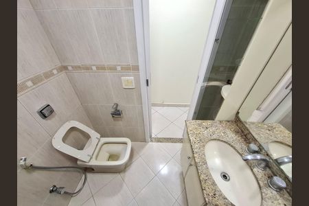 Apartamento para alugar com 85m², 2 quartos e sem vaga Apartamento para alugar com 85m², 2 quartos e sem vagaBanheiro