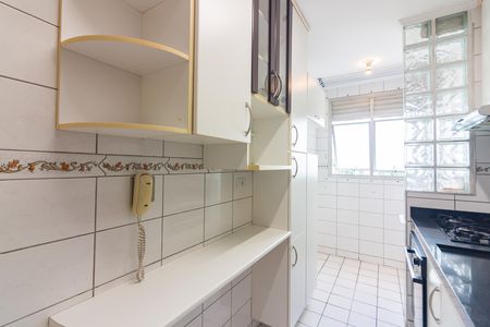 Cozinha de apartamento à venda com 3 quartos, 63m² em Continental, Osasco