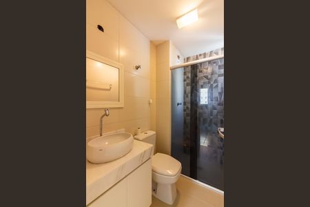 Banheiro de apartamento à venda com 3 quartos, 63m² em Continental, Osasco