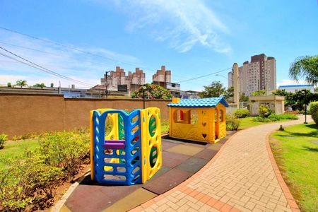 Apartamento à venda com 50m², 2 quartos e 1 vaga Apartamento à venda com 50m², 2 quartos e 1 vagaÁrea comum - Playground
