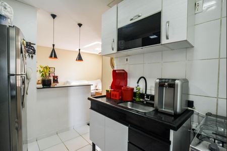 Apartamento à venda com 50m², 2 quartos e 1 vaga Apartamento à venda com 50m², 2 quartos e 1 vagaCozinha e Área de Serviço
