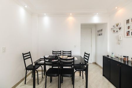 Sala  de apartamento à venda com 2 quartos, 63m² em Vila Carrão, São Paulo