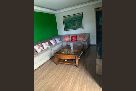 Casa à venda com 3 quartos, 220m² em Vila Campo Grande, São Paulo