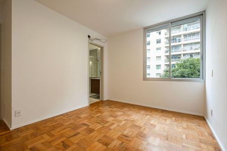 Apartamento à venda com 129m², 3 quartos e 1 vaga Apartamento à venda com 129m², 3 quartos e 1 vagaSuíte 2