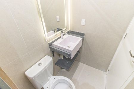 Banheiro de apartamento para alugar com 1 quarto, 29m² em Brás, São Paulo