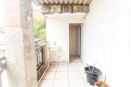 Área de Serviço de casa para alugar com 2 quartos, 100m² em Cidade Líder, São Paulo