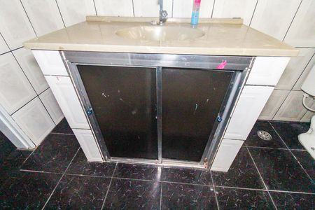 Casa para alugar com 100m², 2 quartos e 1 vaga Casa para alugar com 100m², 2 quartos e 1 vagaBanheiro