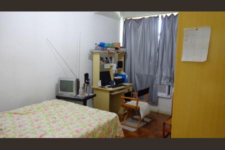 Apartamento para alugar com 71m², 2 quartos e sem vaga