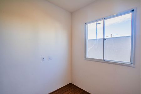 Quarto 2 de apartamento para alugar com 2 quartos, 47m² em Jardim, Santo André