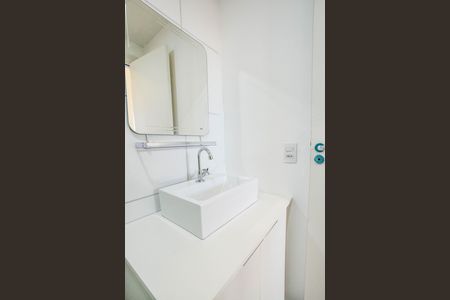 Banheiro de apartamento para alugar com 2 quartos, 47m² em Jardim, Santo André
