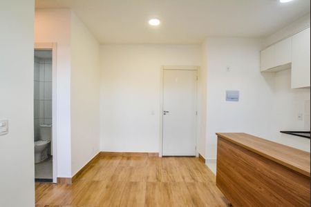 Sala de apartamento para alugar com 2 quartos, 47m² em Jardim, Santo André