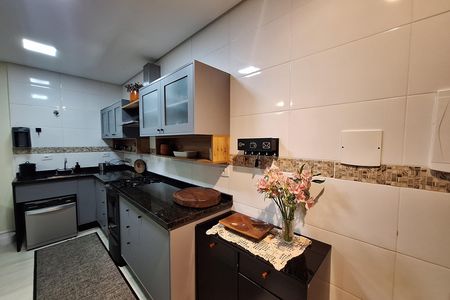 Apartamento à venda com 56m², 2 quartos e 1 vagaCozinha