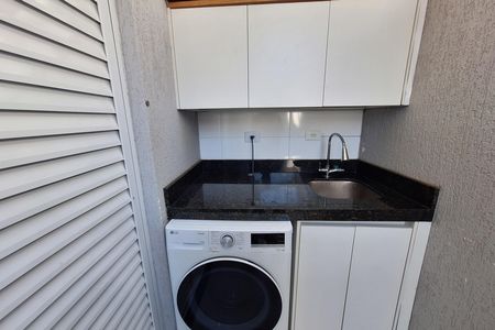 Apartamento à venda com 56m², 2 quartos e 1 vagaÁrea de Serviço