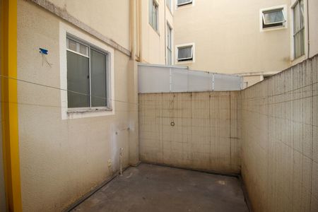 Apartamento para alugar com 60m², 2 quartos e 1 vagaÁrea comum