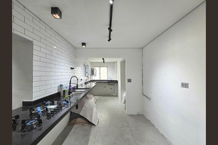 Cozinha de apartamento à venda com 2 quartos, 89m² em Vila Nova Conceição, São Paulo