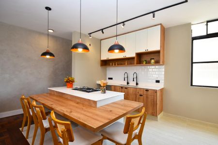 cozinha e sala de jantar de apartamento à venda com 2 quartos, 81m² em Pinheiros, São Paulo