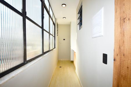 lavanderia de apartamento à venda com 2 quartos, 81m² em Pinheiros, São Paulo