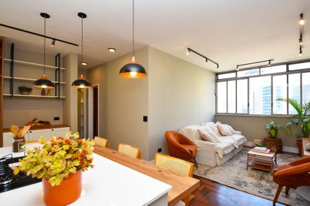 Apartamento à venda com 2 quartos, 81m² em Pinheiros, São Paulo