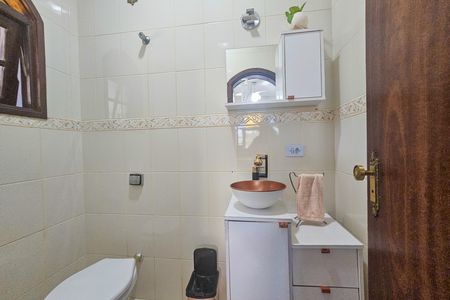 Casa de condomínio para alugar com 389m², 4 quartos e 3 vagas