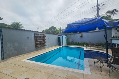 Casa de condomínio para alugar com 389m², 4 quartos e 3 vagas
