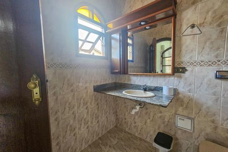 Casa de condomínio para alugar com 389m², 4 quartos e 3 vagas