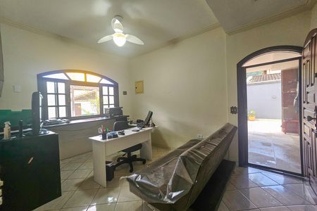 Casa de condomínio para alugar com 389m², 4 quartos e 3 vagas