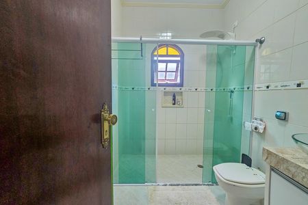 Casa de condomínio para alugar com 389m², 4 quartos e 3 vagas