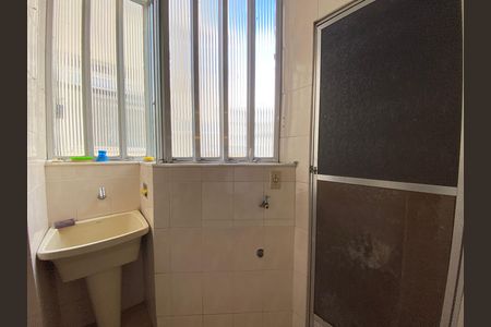 Apartamento para alugar com 72m², 2 quartos e sem vaga