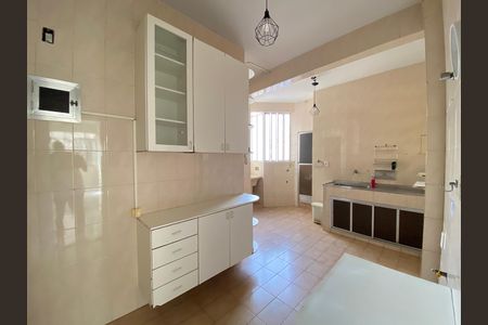 Apartamento para alugar com 72m², 2 quartos e sem vaga