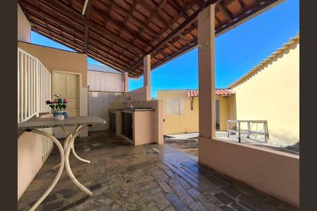 Casa à venda com 360m², 3 quartos e 3 vagas
