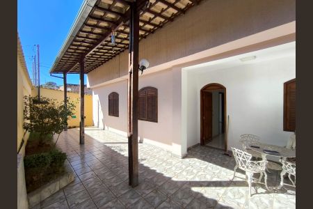 Casa à venda com 360m², 3 quartos e 3 vagas
