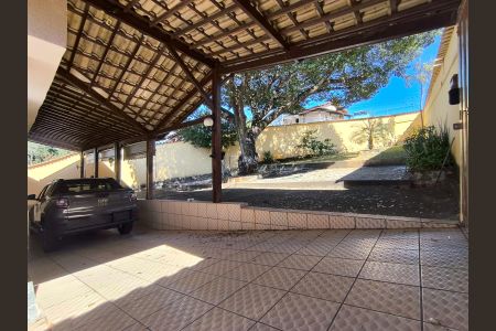 Casa à venda com 360m², 3 quartos e 3 vagas