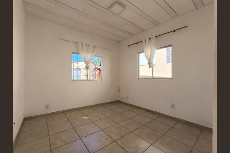Casa à venda com 3 quartos, 360m² em Mariano de Abreu, Belo Horizonte