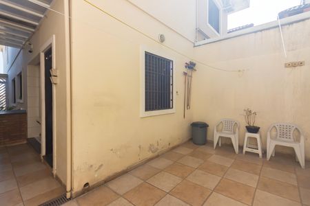 Quintal de casa à venda com 3 quartos, 137m² em Jardim D’abril, Osasco