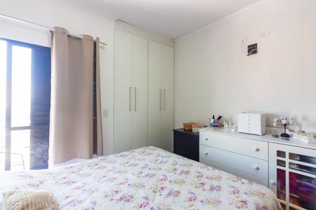 Casa à venda com 137m², 3 quartos e 3 vagas Casa à venda com 137m², 3 quartos e 3 vagasQuarto 1