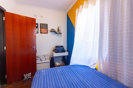 Casa à venda com 137m², 3 quartos e 3 vagas Casa à venda com 137m², 3 quartos e 3 vagasQuarto 2
