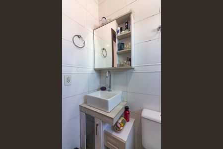 Casa à venda com 137m², 3 quartos e 3 vagas Casa à venda com 137m², 3 quartos e 3 vagasBanheiro 1