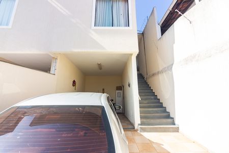Casa à venda com 137m², 3 quartos e 3 vagas Casa à venda com 137m², 3 quartos e 3 vagasGaragem