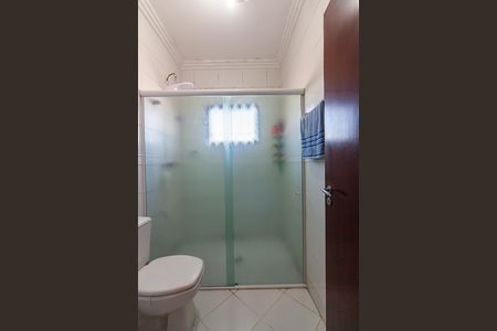 Casa à venda com 137m², 3 quartos e 3 vagas Casa à venda com 137m², 3 quartos e 3 vagasBanheiro 1