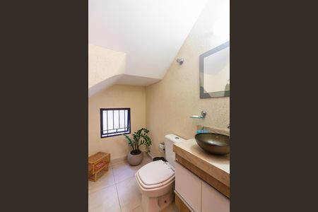 Casa à venda com 137m², 3 quartos e 3 vagas Casa à venda com 137m², 3 quartos e 3 vagasLavabo