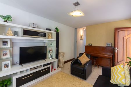 Sala  de casa à venda com 3 quartos, 137m² em Jardim D’abril, Osasco