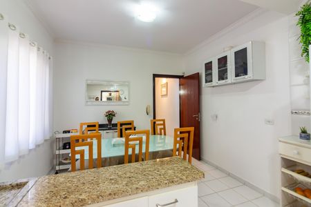 Casa à venda com 137m², 3 quartos e 3 vagas Casa à venda com 137m², 3 quartos e 3 vagasCozinha