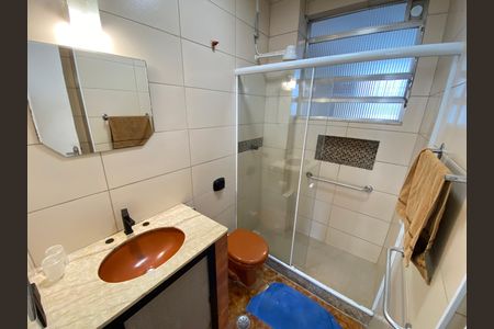 Apartamento para alugar com 72m², 2 quartos e sem vaga